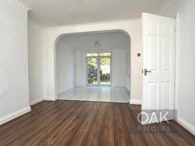 3 bedroom terraced house to rent