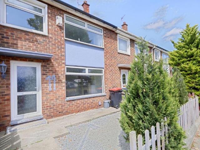 3 bedroom terraced house to rent