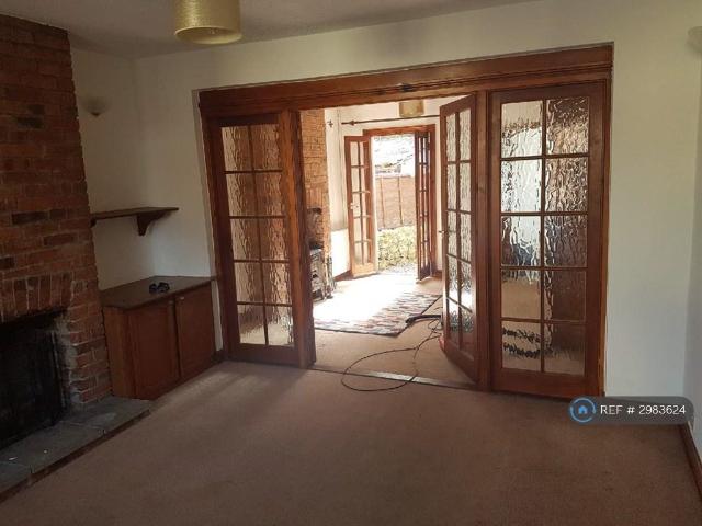 3 bedroom terraced house to rent
