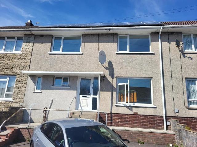 3 bedroom terraced house to rent