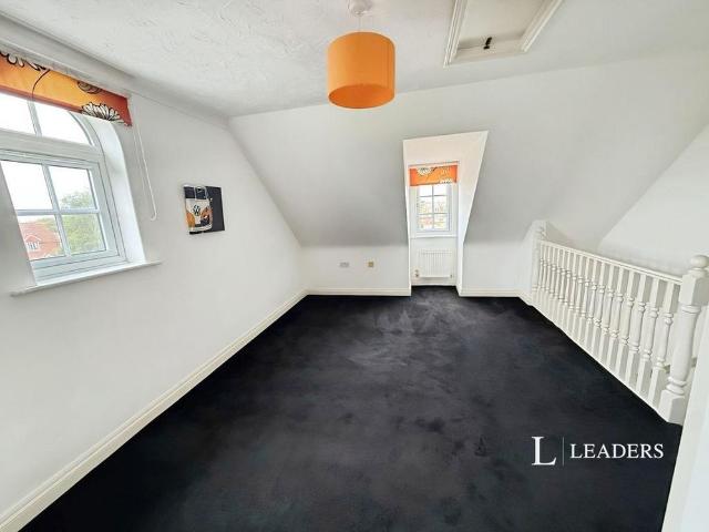 3 bedroom terraced house to rent