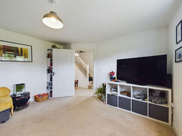 3 bedroom terraced house to rent