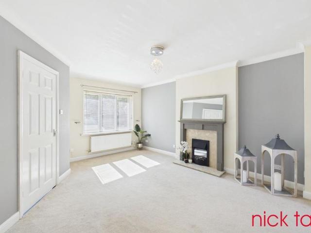 3 bedroom terraced house to rent