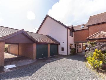 House for rent in Burhill - Equipped kitchen