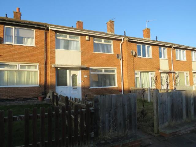 3 bedroom terraced house to rent