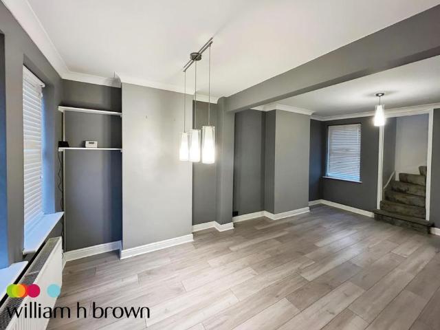 3 bedroom terraced house to rent