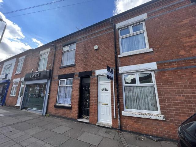 3 bedroom terraced house to rent
