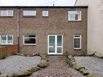 3 bedroom terraced house to rent