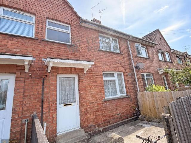 3 bedroom terraced house to rent