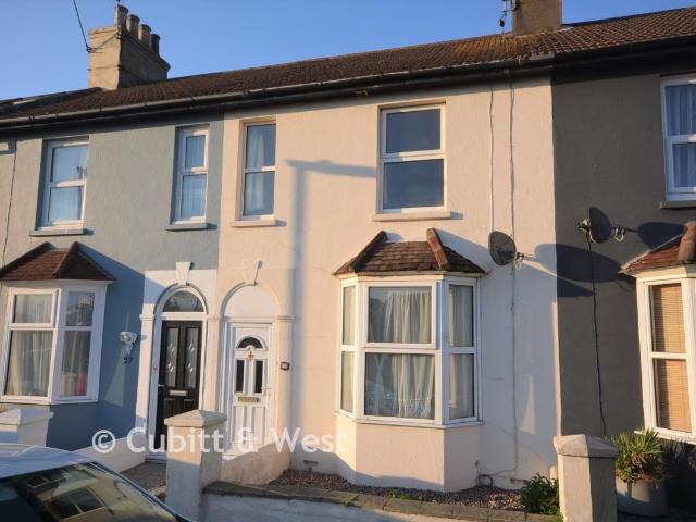 3 bedroom terraced house to rent