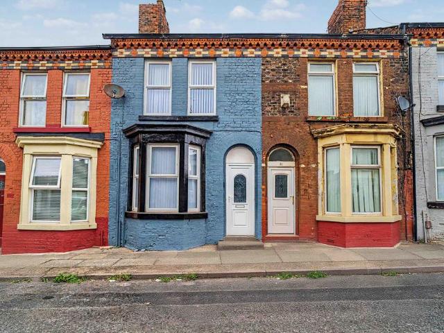 3 bedroom terraced house to rent