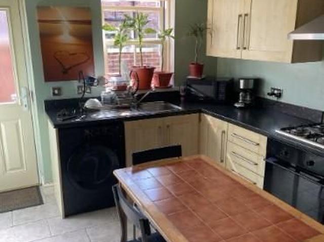 3 bedroom terraced house to rent