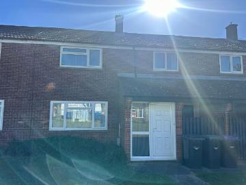3 bedroom terraced house to rent