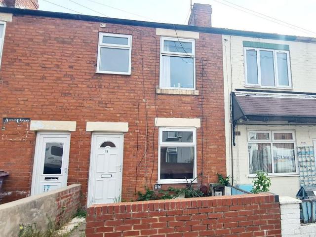 3 bedroom terraced house to rent