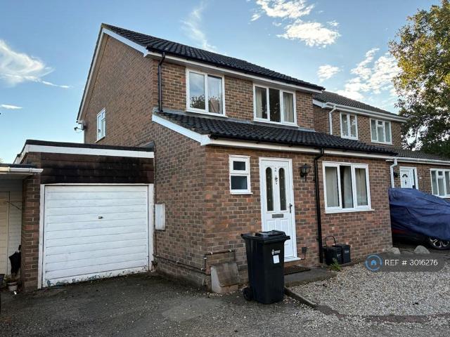 3 bedroom terraced house to rent