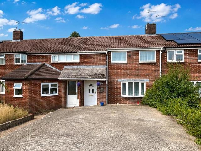 3 bedroom terraced house to rent