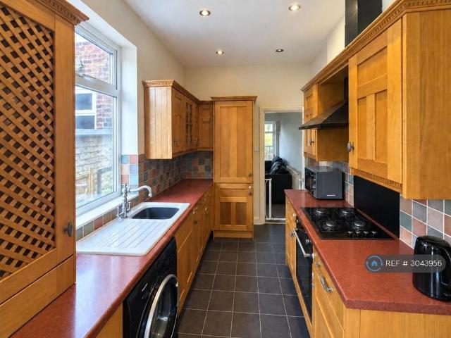 3 bedroom terraced house to rent