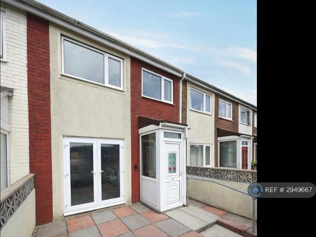 3 bedroom terraced house to rent