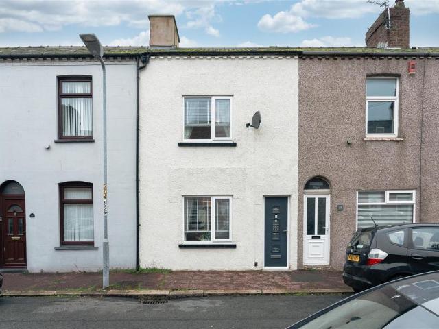 3 bedroom terraced house to rent
