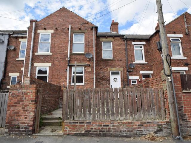 3 bedroom terraced house to rent