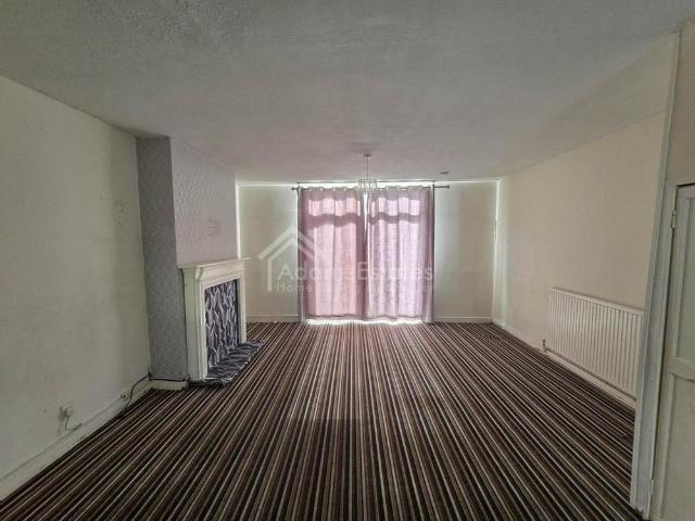 3 bedroom terraced house to rent