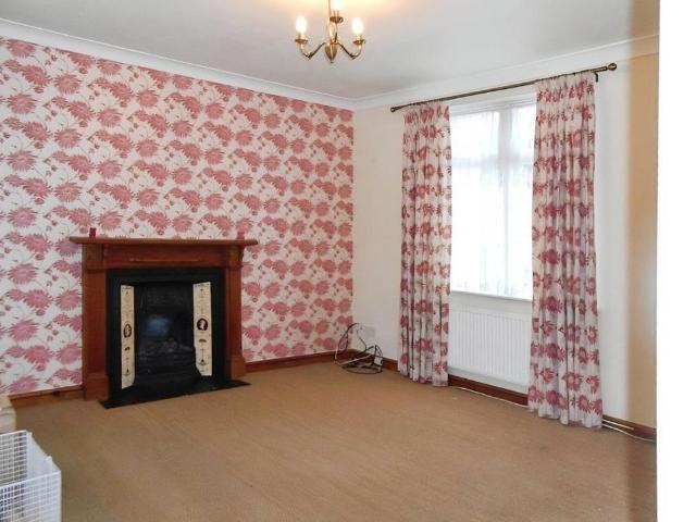 3 bedroom terraced house to rent