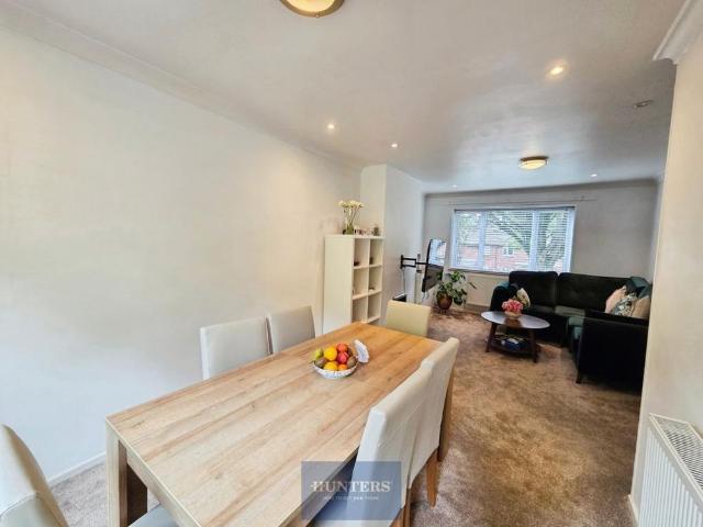 3 bedroom terraced house to rent