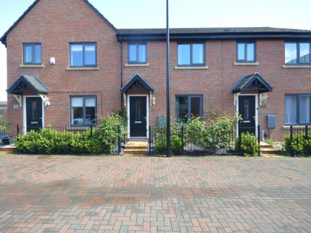 3 bedroom terraced house to rent