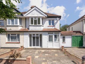 3 bedroom terraced house to rent