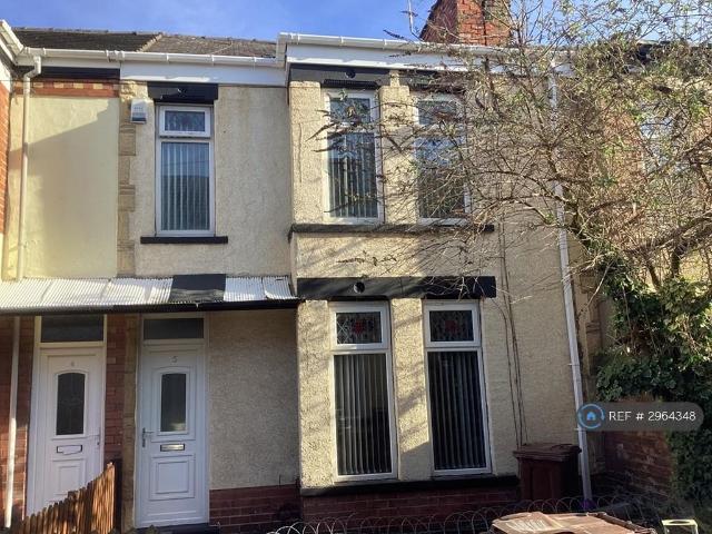 3 bedroom terraced house to rent