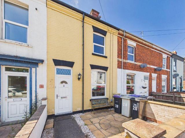 3 bedroom terraced house to rent