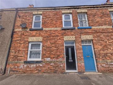 3 bedroom terraced house to rent