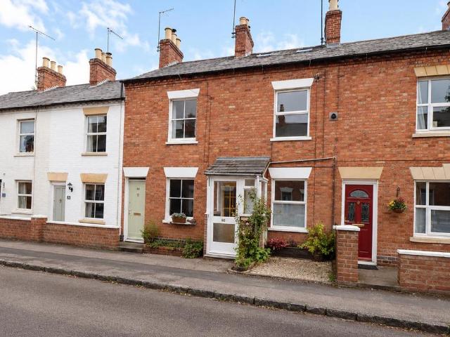 3 bedroom terraced house to rent
