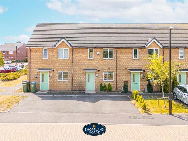 3 bedroom terraced house to rent