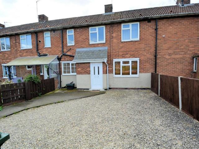 3 bedroom terraced house to rent