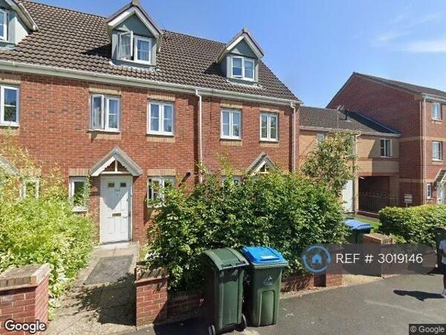 3 bedroom terraced house to rent