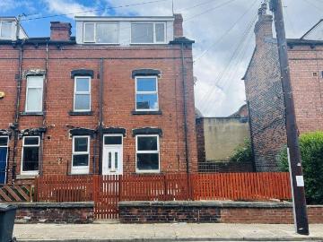 3 bedroom terraced house to rent