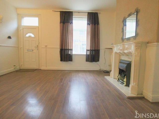 3 bedroom terraced house to rent
