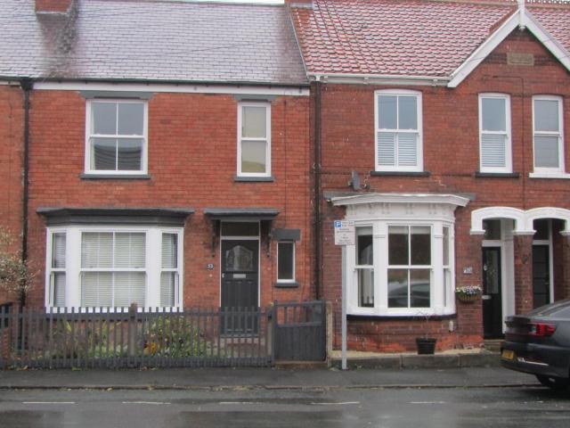 3 bedroom terraced house to rent