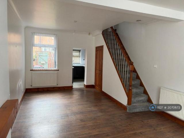 3 bedroom terraced house to rent