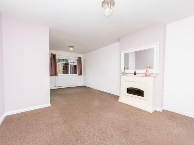 3 bedroom terraced house to rent