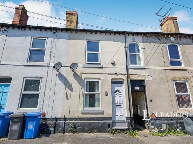 3 bedroom terraced house to rent