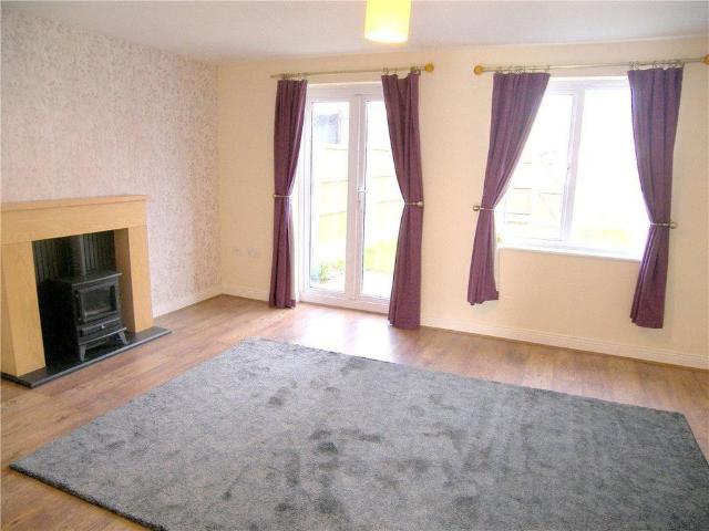3 bedroom terraced house to rent