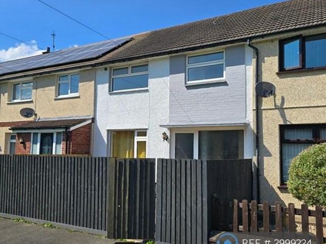 3 bedroom terraced house to rent