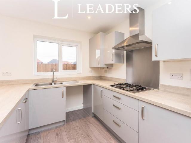 3 bedroom terraced house to rent