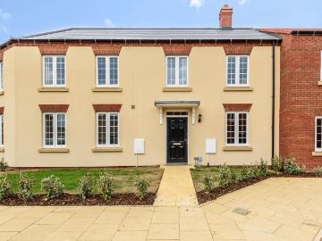 3 bedroom terraced house to rent