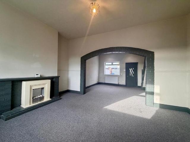3 bedroom terraced house to rent