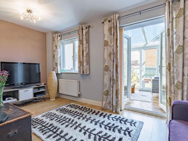 3 bedroom terraced house to rent