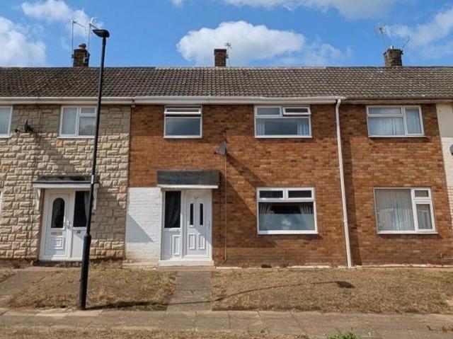 3 bedroom terraced house to rent