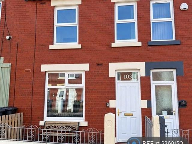 3 bedroom terraced house to rent